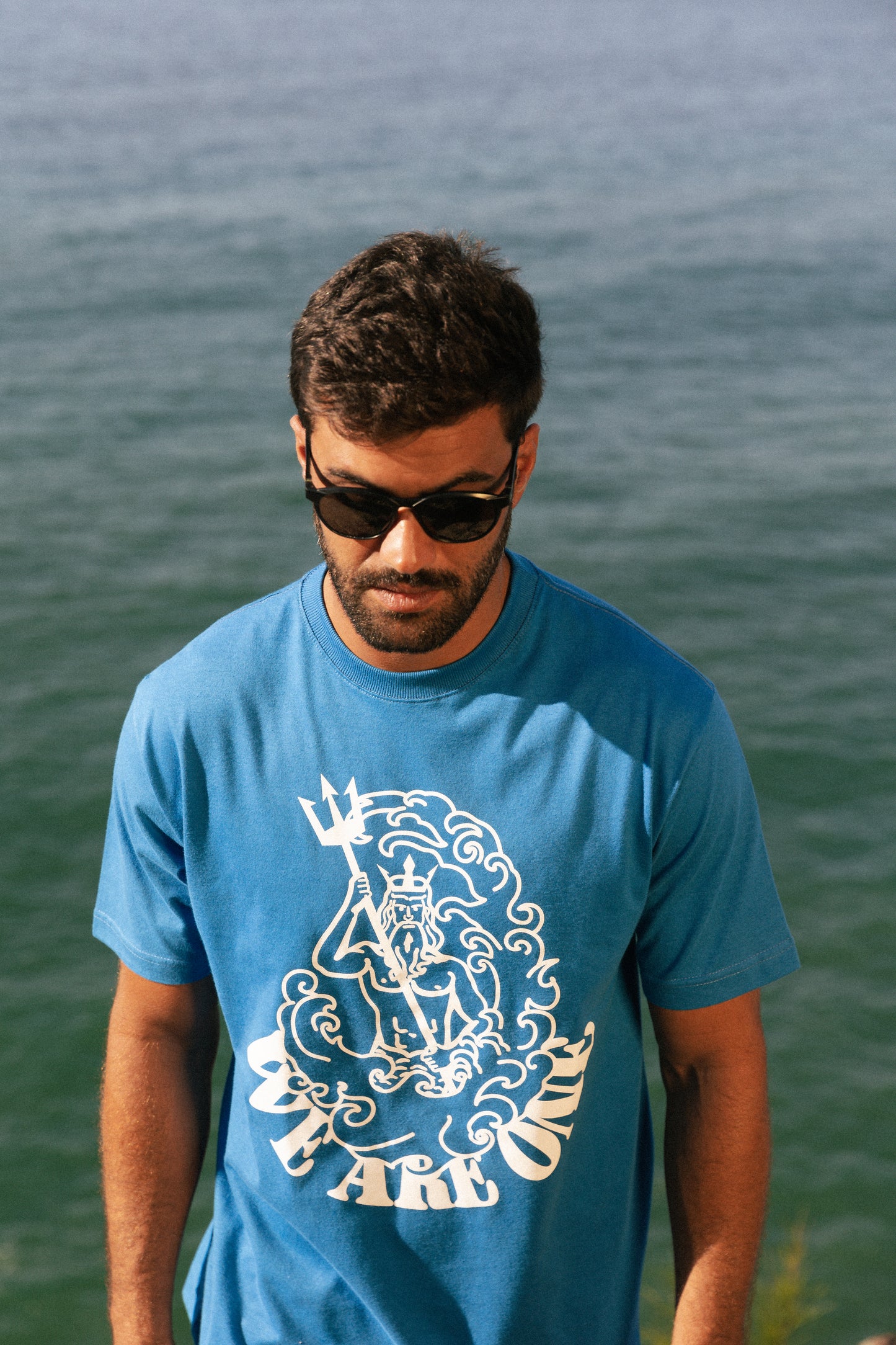 T-SHIRT WE ARE ONE #azul