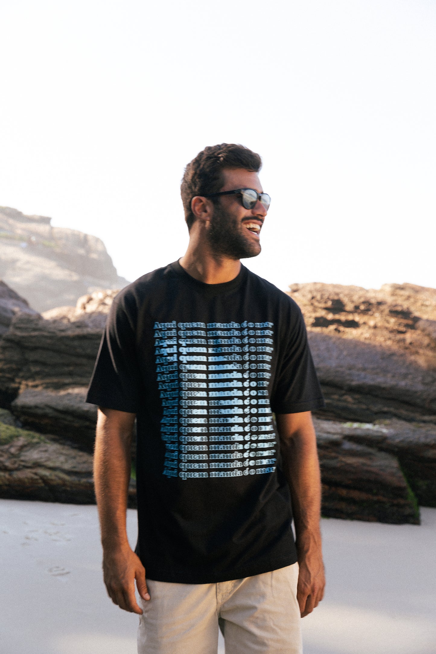 T-SHIRT WHALE DRAWING #preta