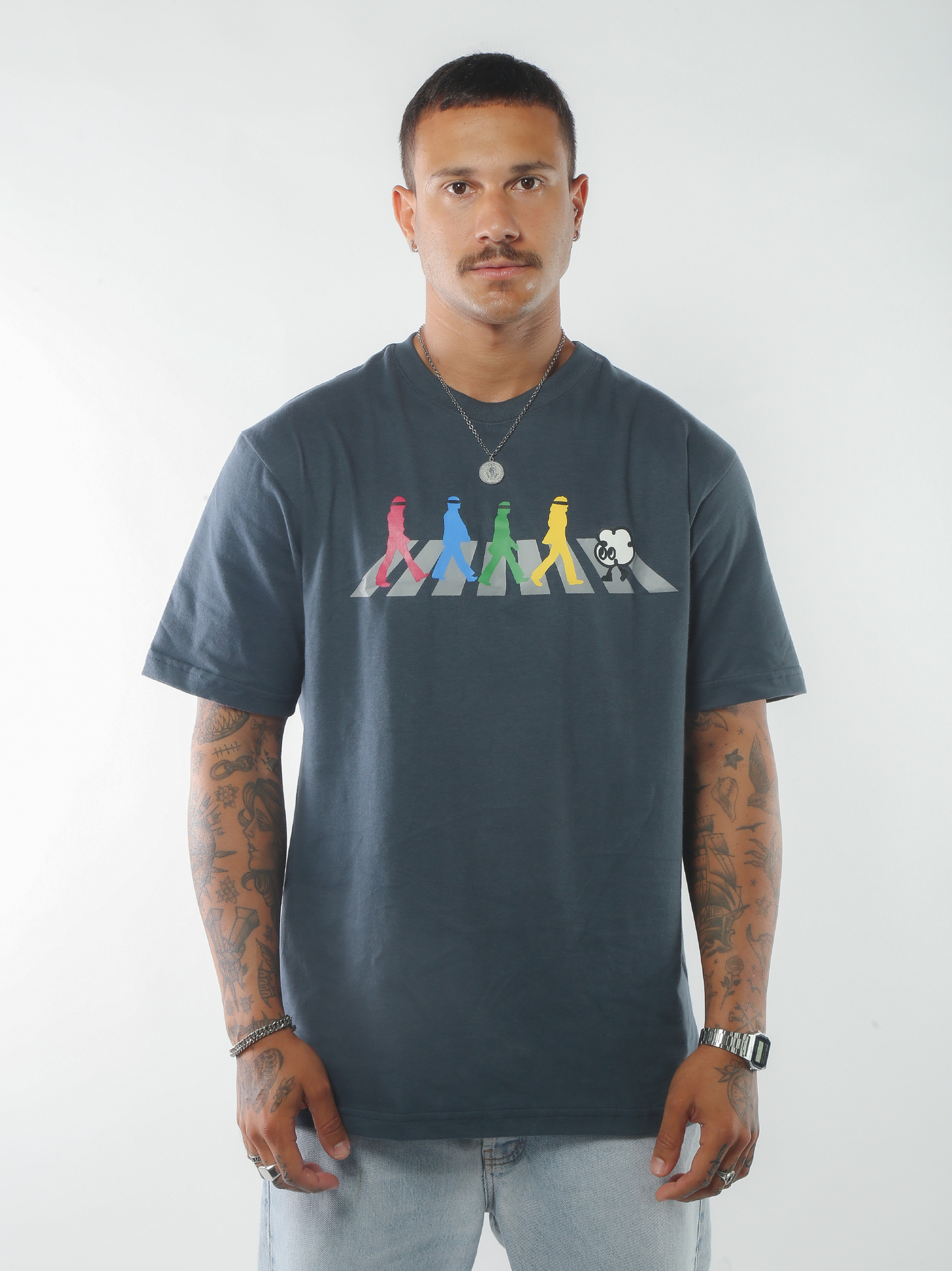 T-SHIRT WAKE UP