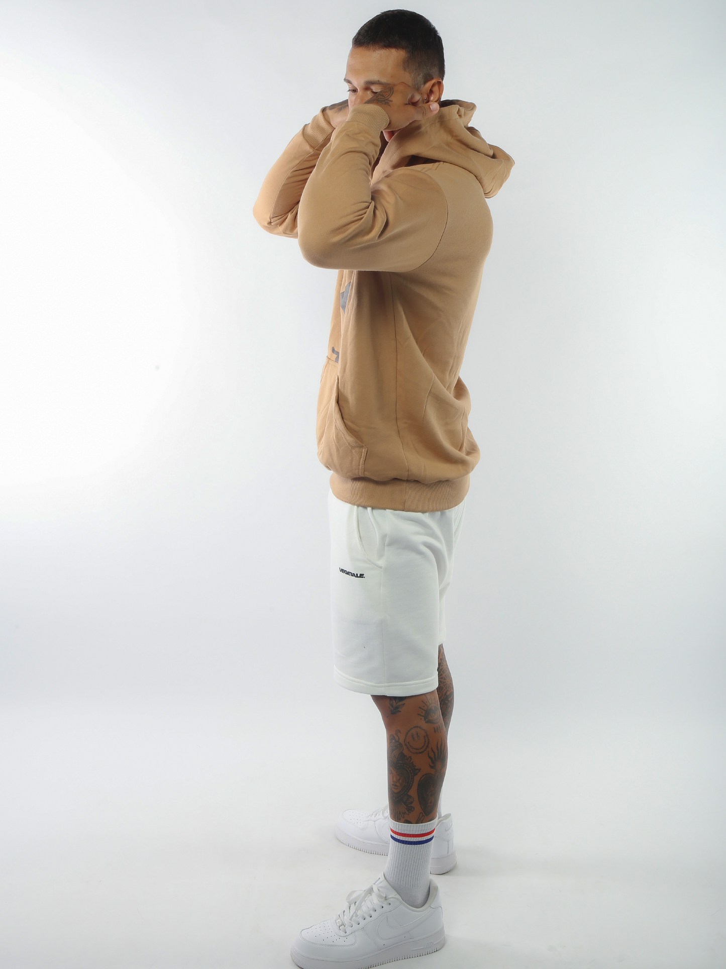 HOODIE CHICKEN